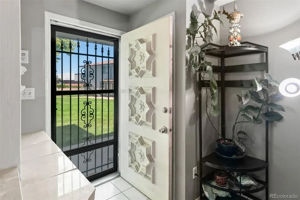 1192 S Eagle Circle Aurora CO 80012