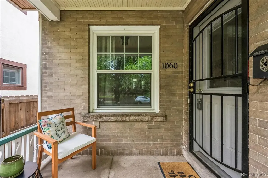 1060 Saint Paul Street Denver CO 80206