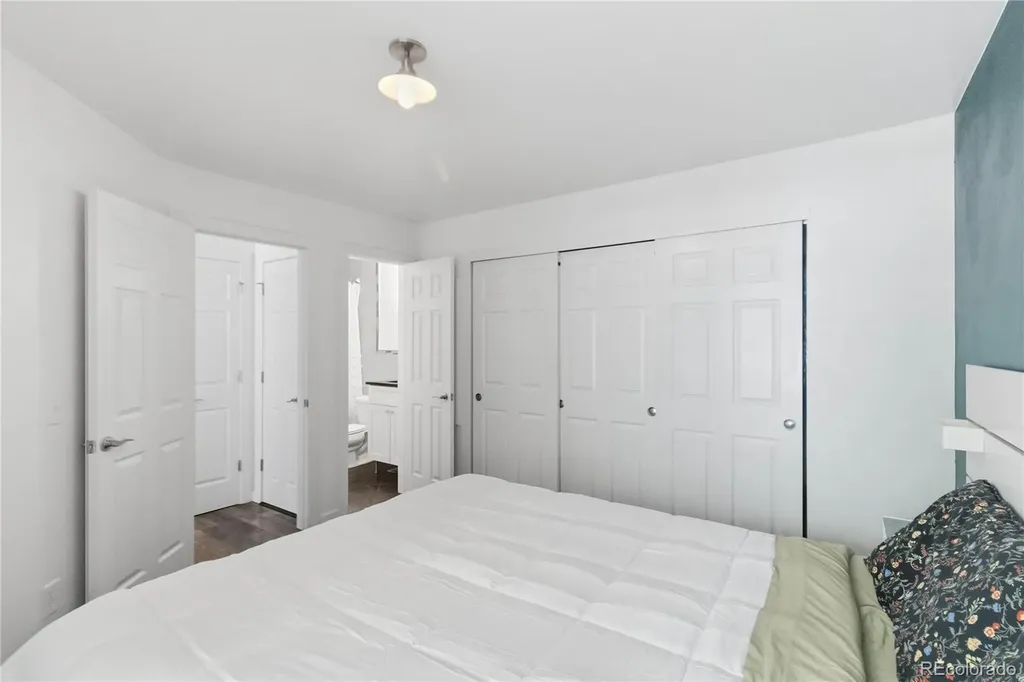 910 S Dahlia Street Denver CO 80246