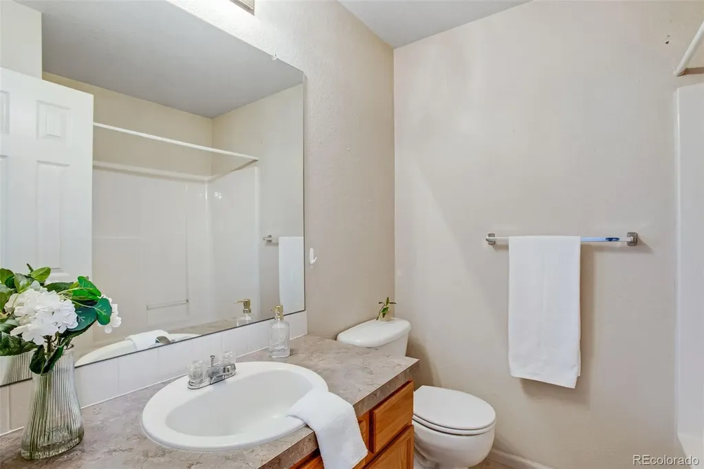 717 Chalk Avenue Loveland CO 80537