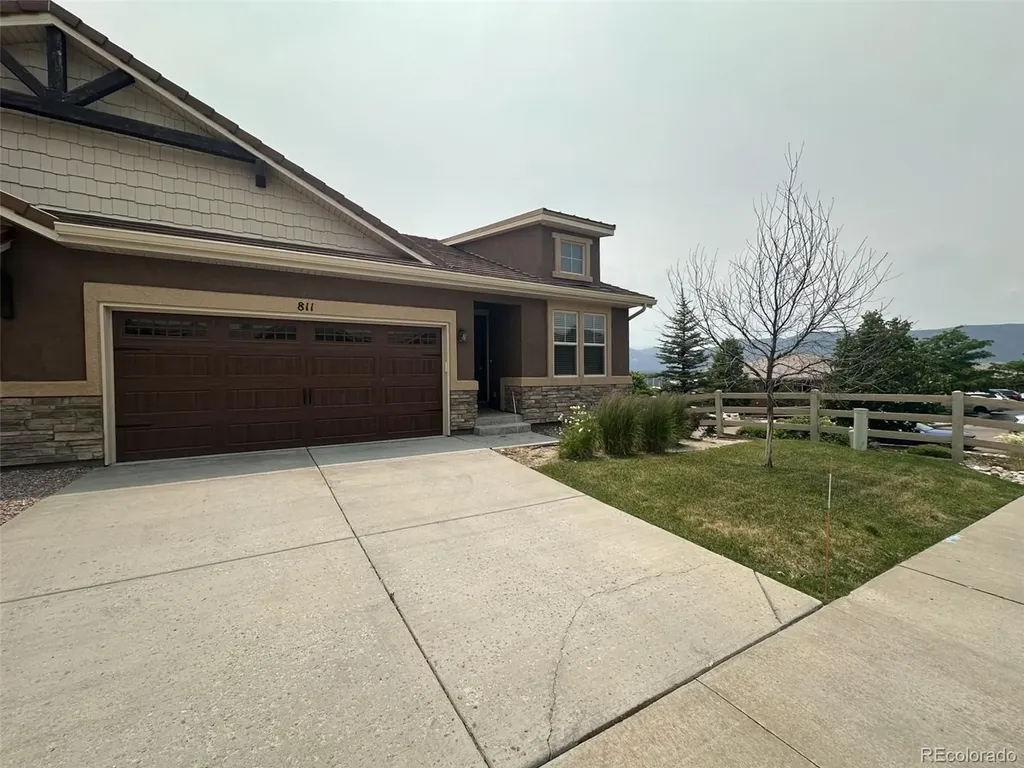 811 Yellow Jasper Point Colorado Springs CO 80921