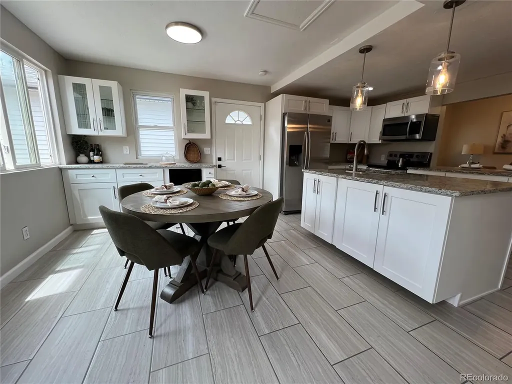 4104 S Pennsylvania Street Englewood CO 80113