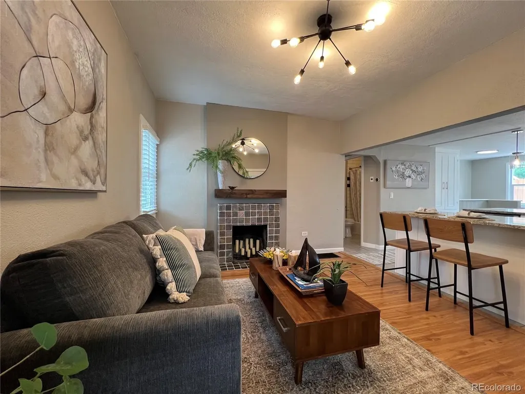 4104 S Pennsylvania Street Englewood CO 80113