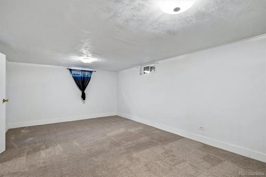 323 Irving Street Denver CO 80219