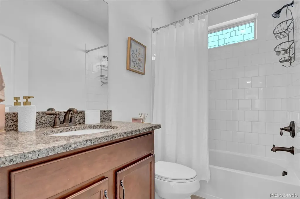 9335 E 58th Drive Denver CO 80238