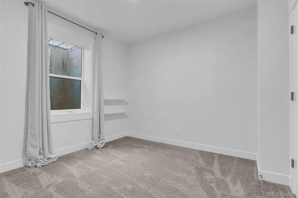 9335 E 58th Drive Denver CO 80238