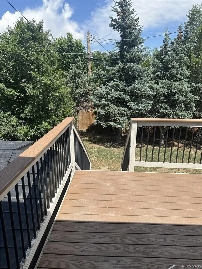 925 Arrawanna Street Colorado Springs CO 80909