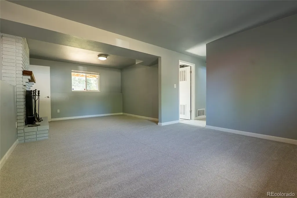 925 Arrawanna Street Colorado Springs CO 80909