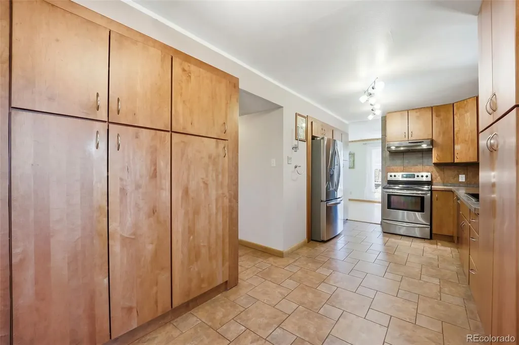 6795 Hillridge Place Parker CO 80134
