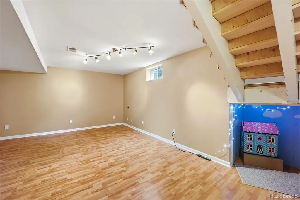 6795 Hillridge Place Parker CO 80134