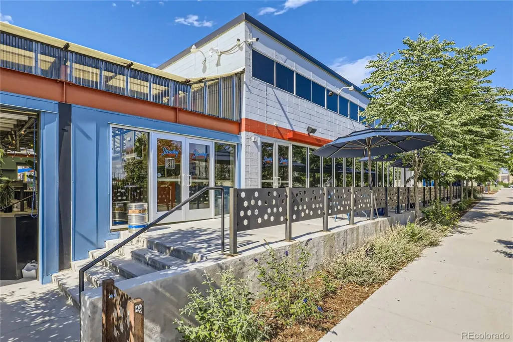 2264 S Haleyville Way Aurora CO 80018