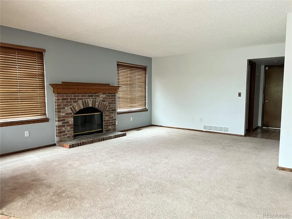 9881 Spring Hill Place Littleton CO 80129