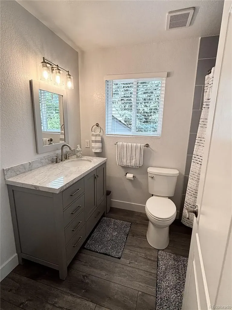 1417 Mcintosh Avenue Broomfield CO 80020