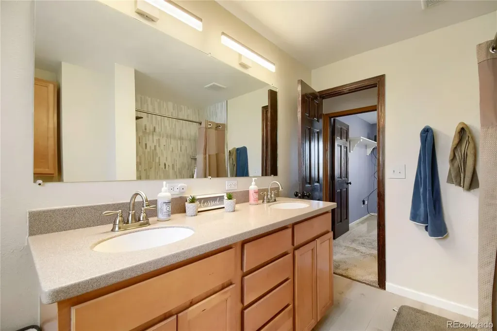 11776 Madison Street Denver CO 80233