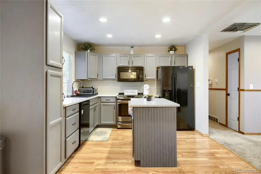 11776 Madison Street Denver CO 80233