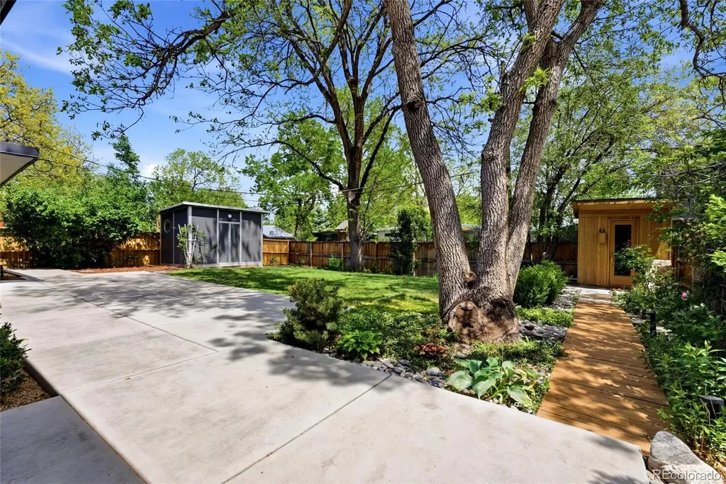 1360 S Dahlia Street Denver CO 80222