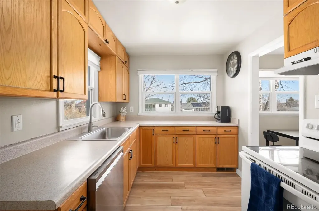 729 S Osage Street Denver CO 80223