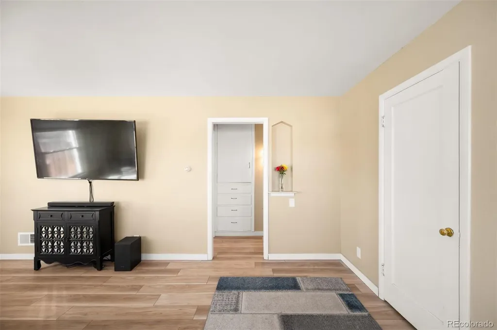 729 S Osage Street Denver CO 80223