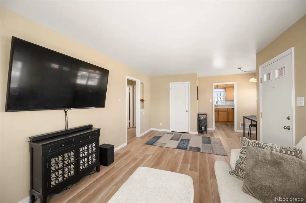 729 S Osage Street Denver CO 80223