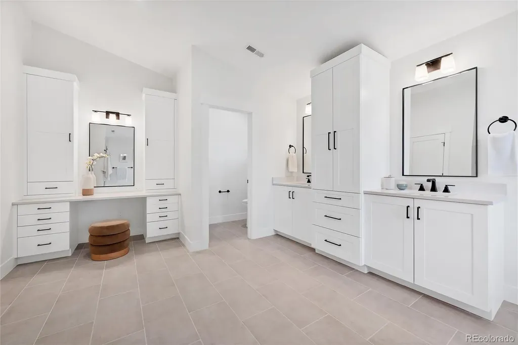 1035 N Leyden Street Denver CO 80220