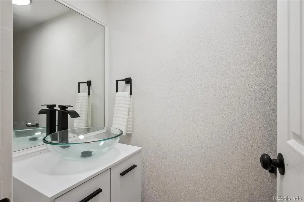 13910 Blue Jay Lane Larkspur CO 80118