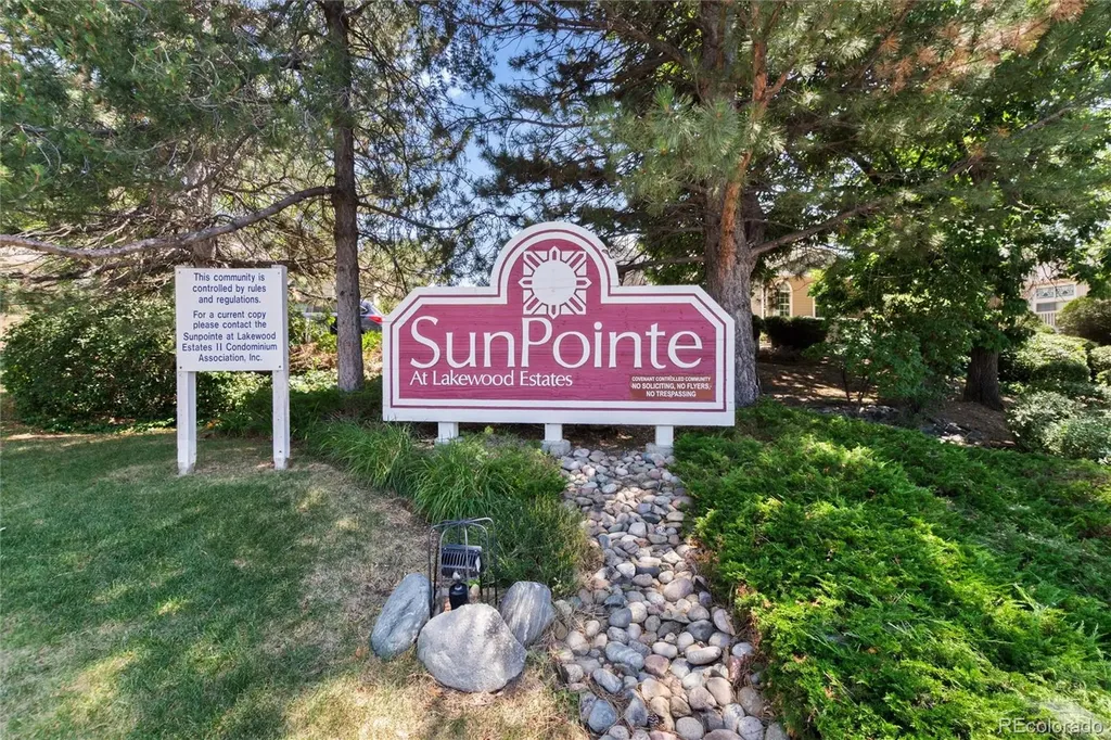 5712 W Asbury Place Denver CO 80227