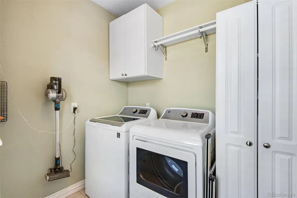 2933 Lawrence Street Denver CO 80205