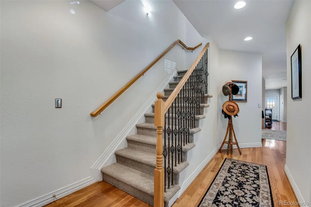 2933 Lawrence Street Denver CO 80205