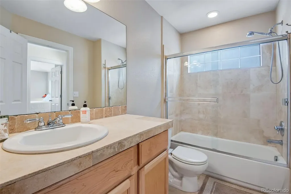 2933 Lawrence Street Denver CO 80205