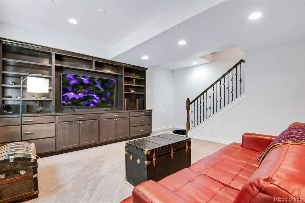 2933 Lawrence Street Denver CO 80205