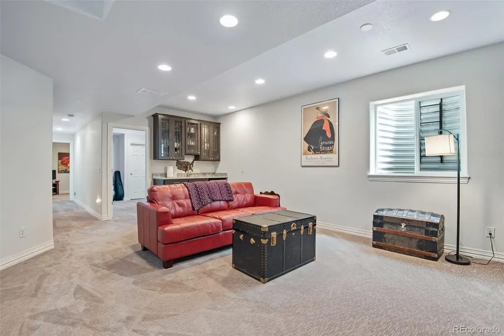 2933 Lawrence Street Denver CO 80205