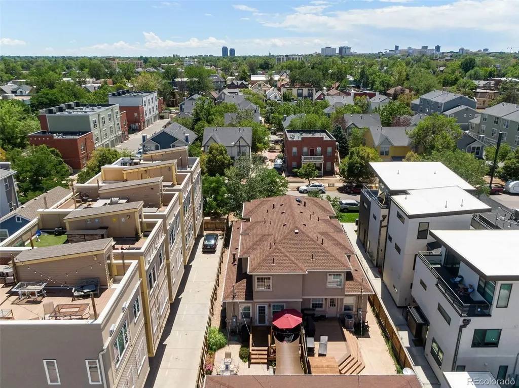 2933 Lawrence Street Denver CO 80205