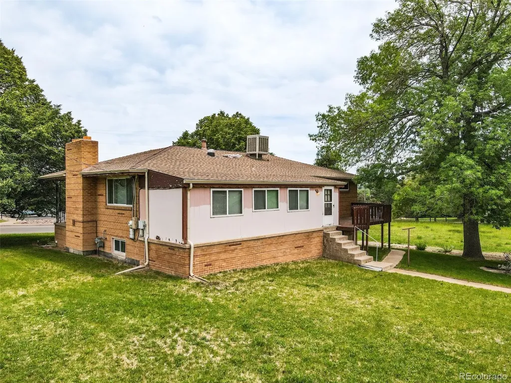 4975 Robb Street Wheat Ridge CO 80033