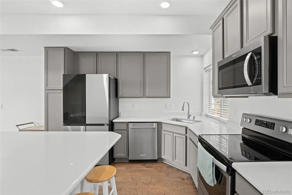 10182 Zeno Street Commerce City CO 80022