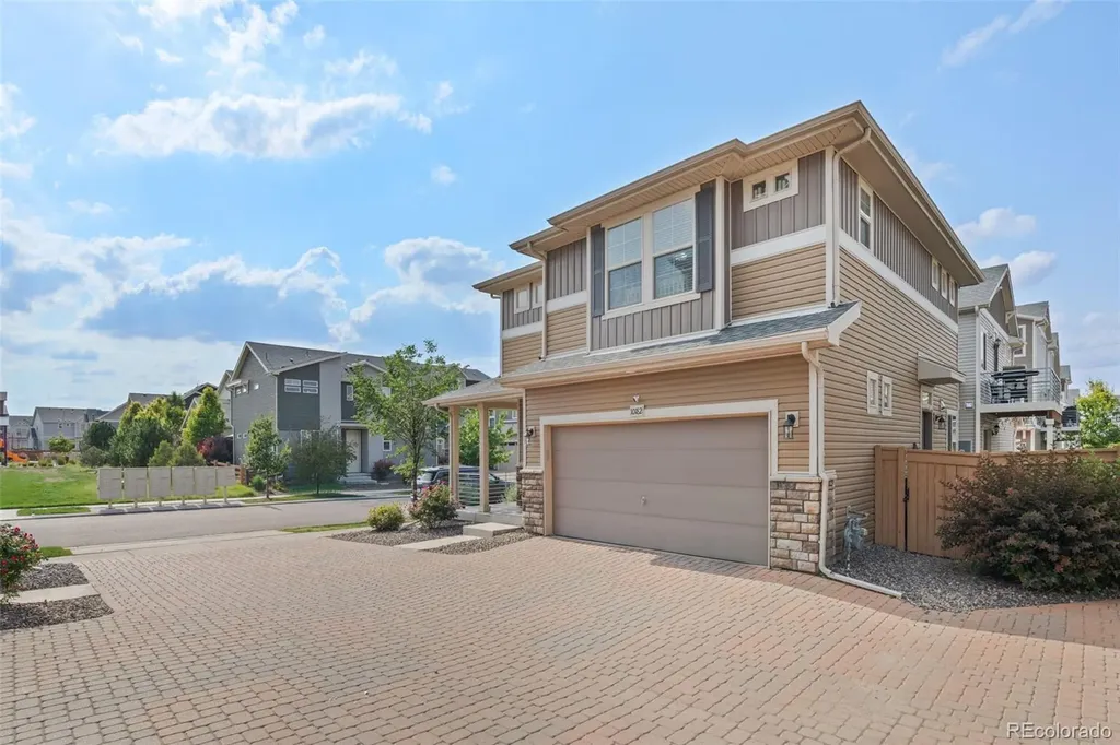 10182 Zeno Street Commerce City CO 80022
