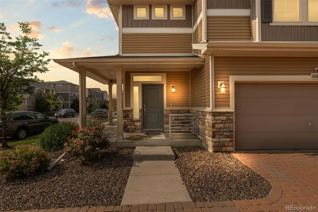 10182 Zeno Street Commerce City CO 80022