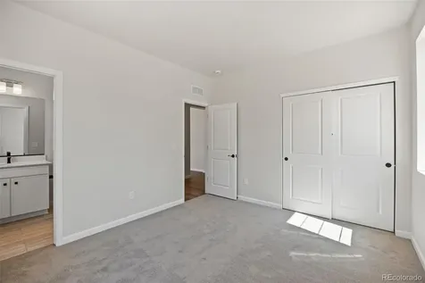 24376 E 35th Drive Aurora CO 80019