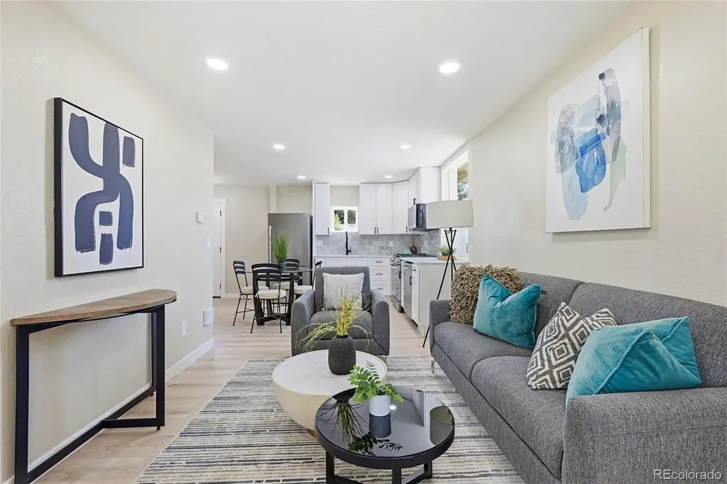 3936 N Steele Street Denver CO 80205