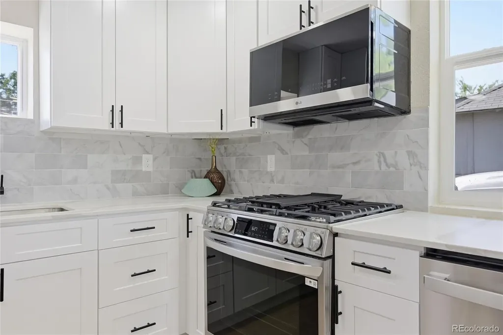 3936 N Steele Street Denver CO 80205
