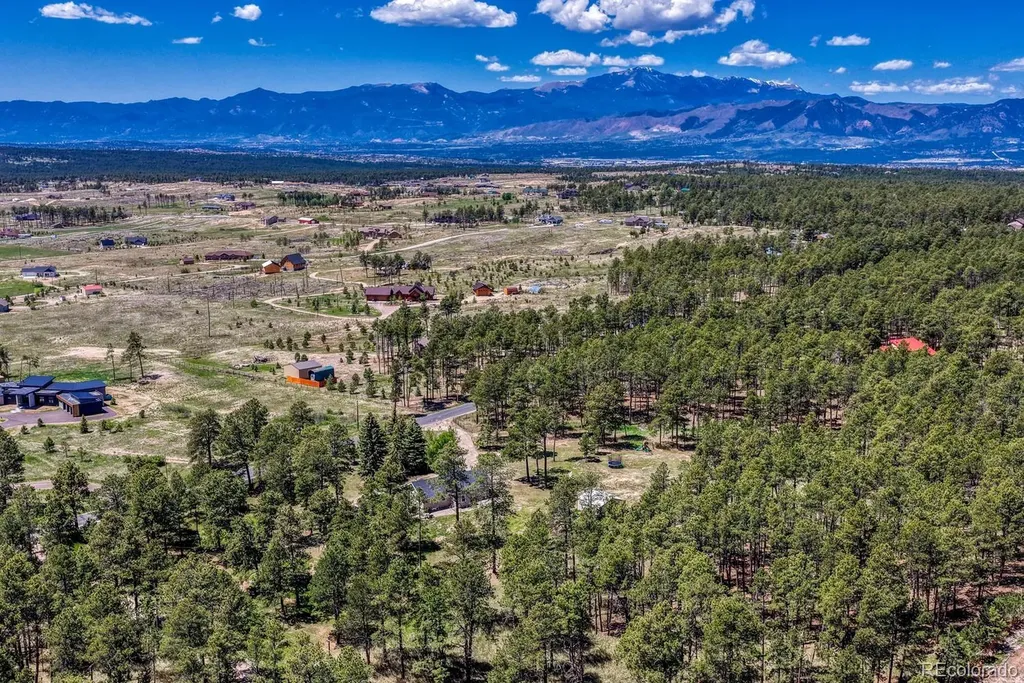 6350 Vessey Road Colorado Springs CO 80908