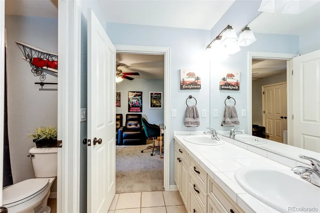 907 Greenridge Lane Castle Pines CO 80108