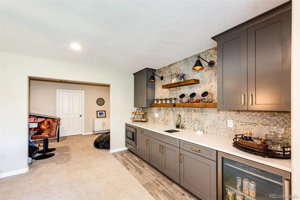 907 Greenridge Lane Castle Pines CO 80108
