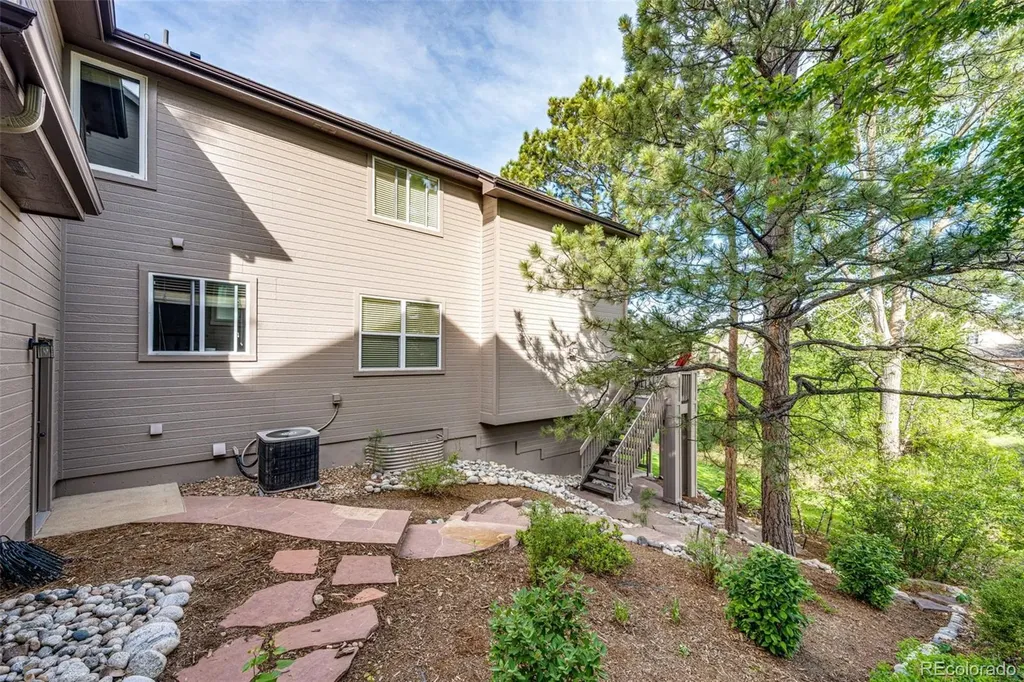 907 Greenridge Lane Castle Pines CO 80108