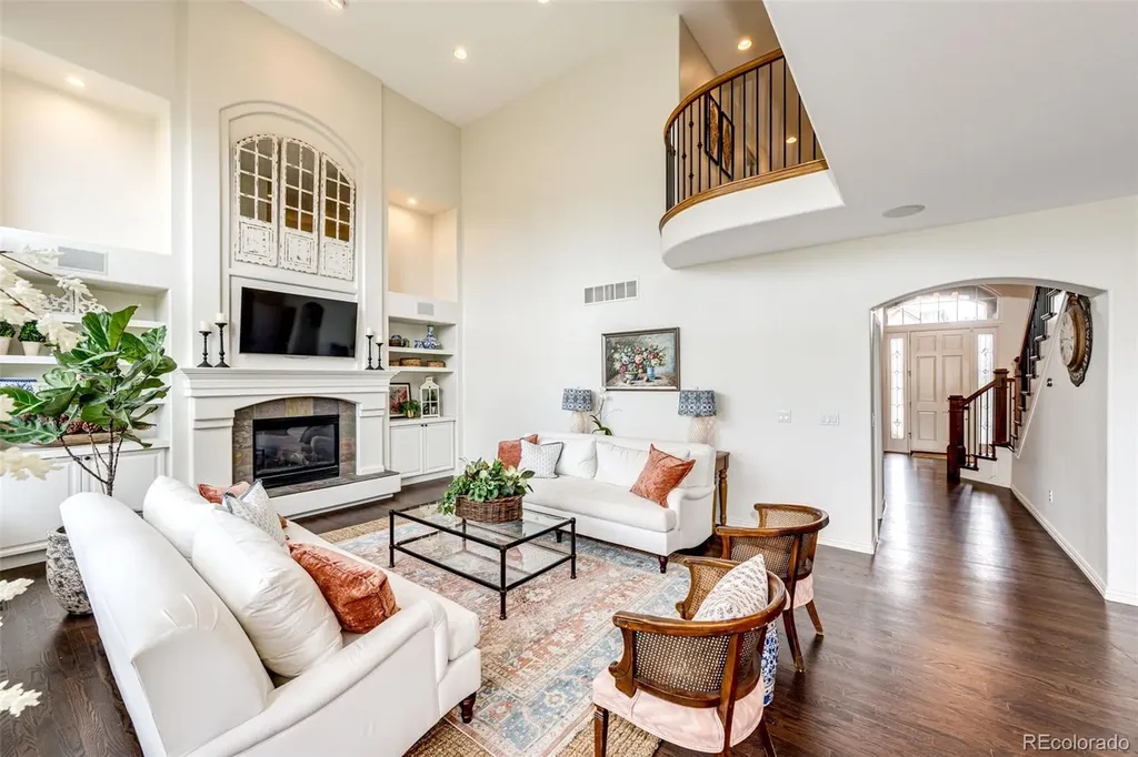 907 Greenridge Lane Castle Pines CO 80108