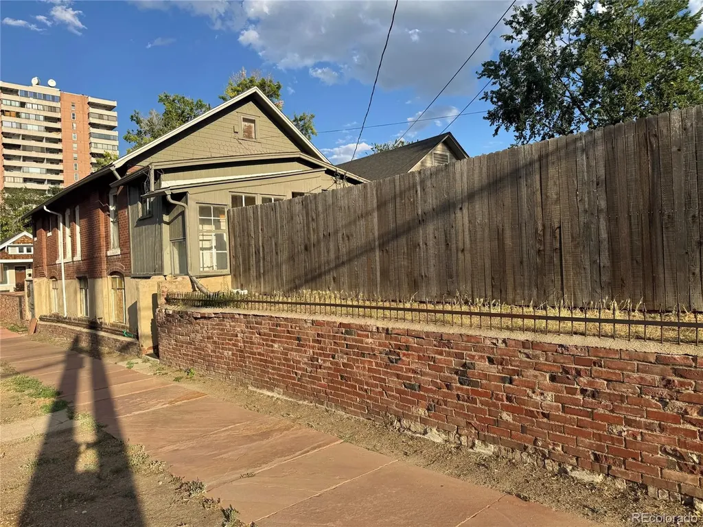 141 N Pennsylvania Street Denver CO 80203