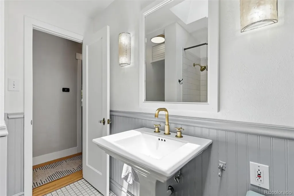 1230 S Forest Street Denver CO 80246