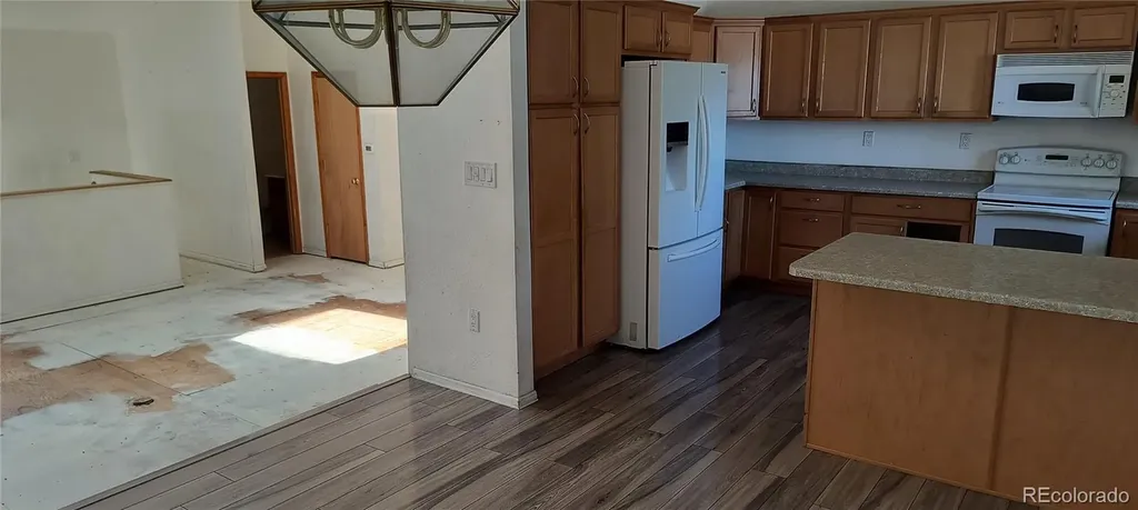 1176 S Marshall Street Lakewood CO 80232