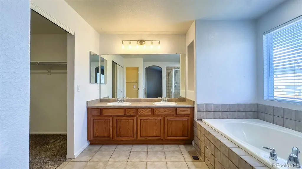 11303 Newport Street Thornton CO 80233