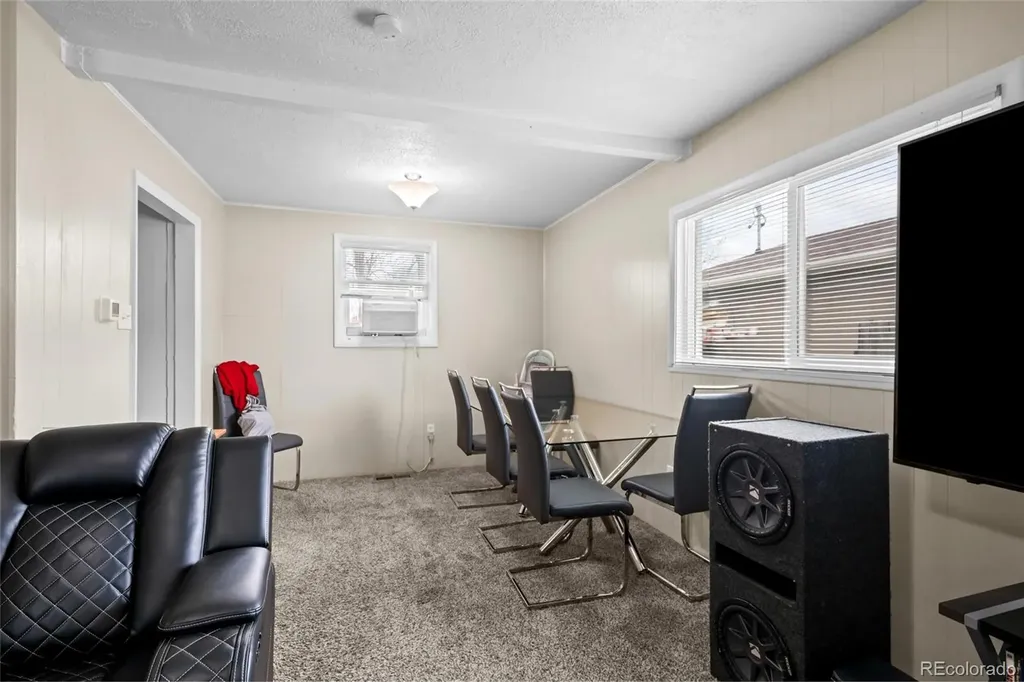 5997 Magnolia Street Commerce City CO 80022