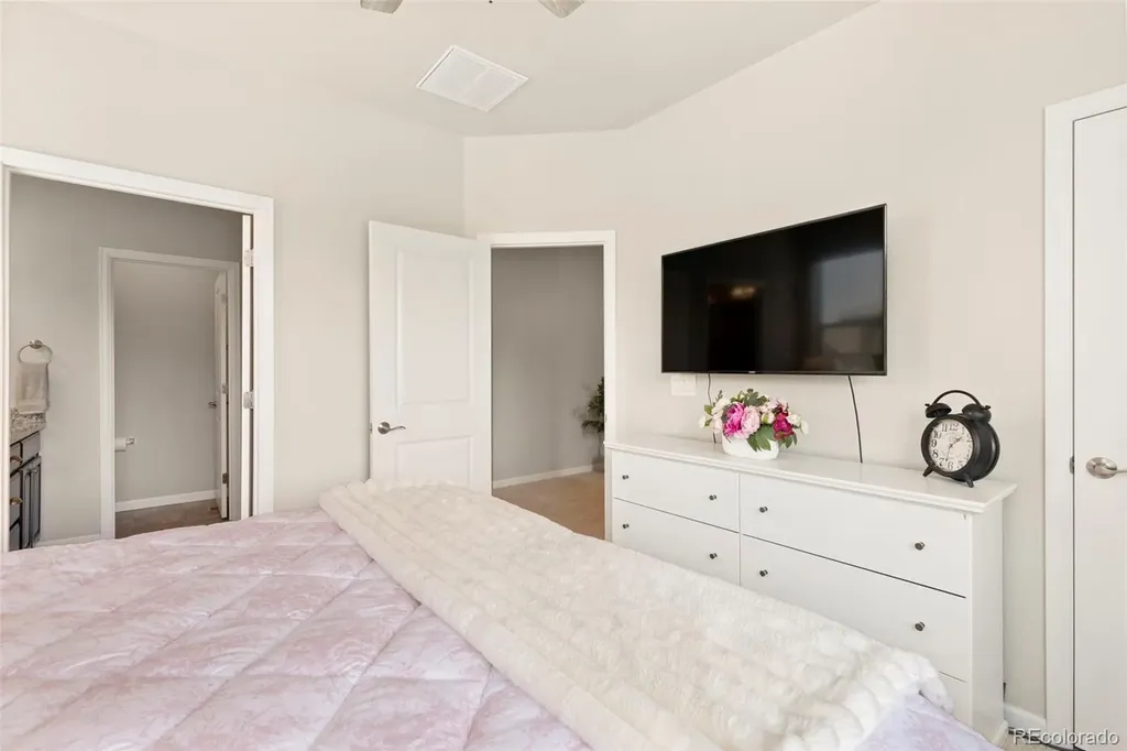 15526 W 64th Loop Arvada CO 80007